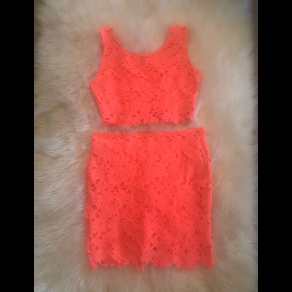 Crop Top Skirt Set